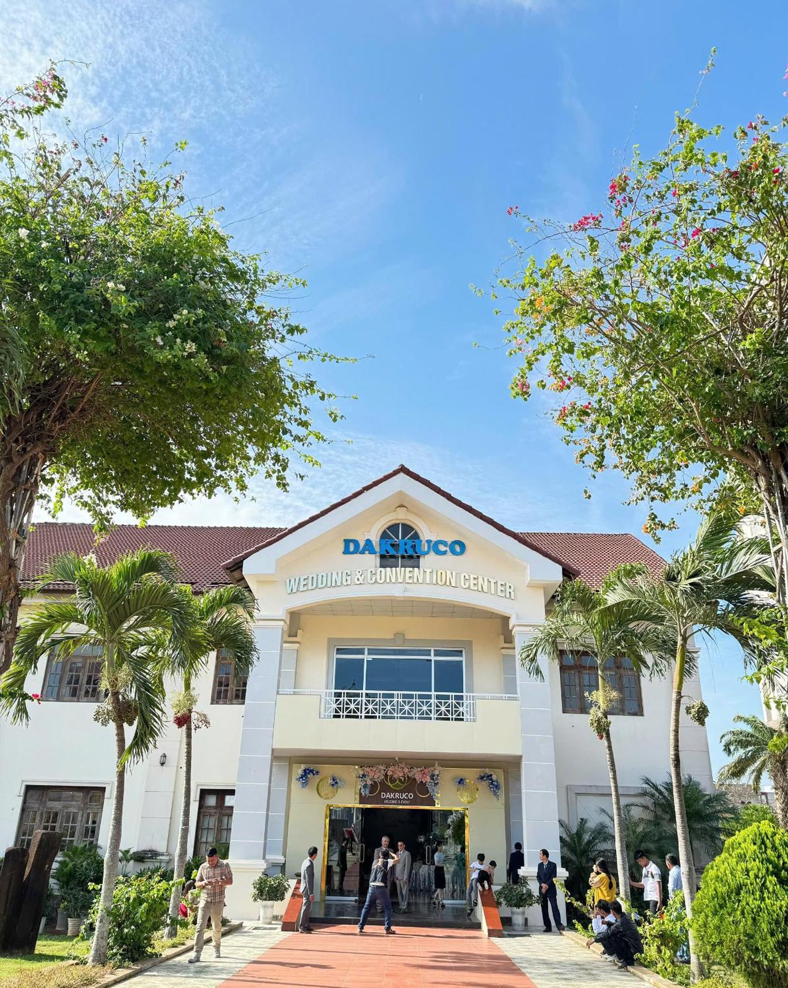 โรงแรมดาครูโก้ บวนมาถวต ภายนอก รูปภาพ