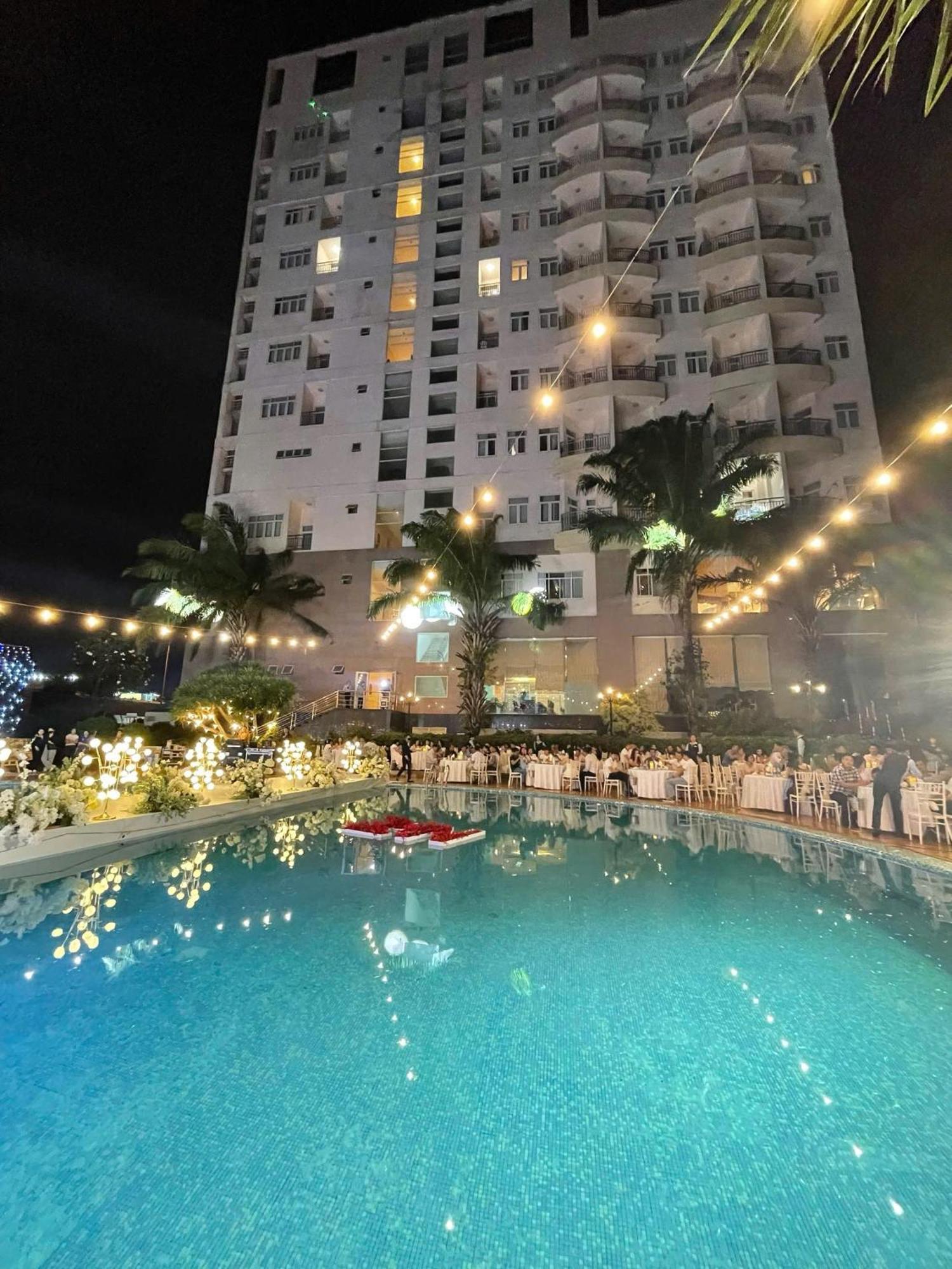 โรงแรมดาครูโก้ บวนมาถวต ภายนอก รูปภาพ